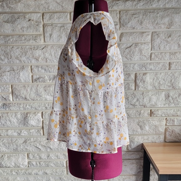 Summer Flowing Blouse - Picture 4 of 4